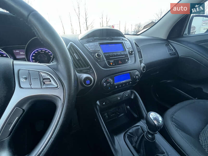 Внедорожник / Кроссовер Hyundai ix35 2010 в Коломые