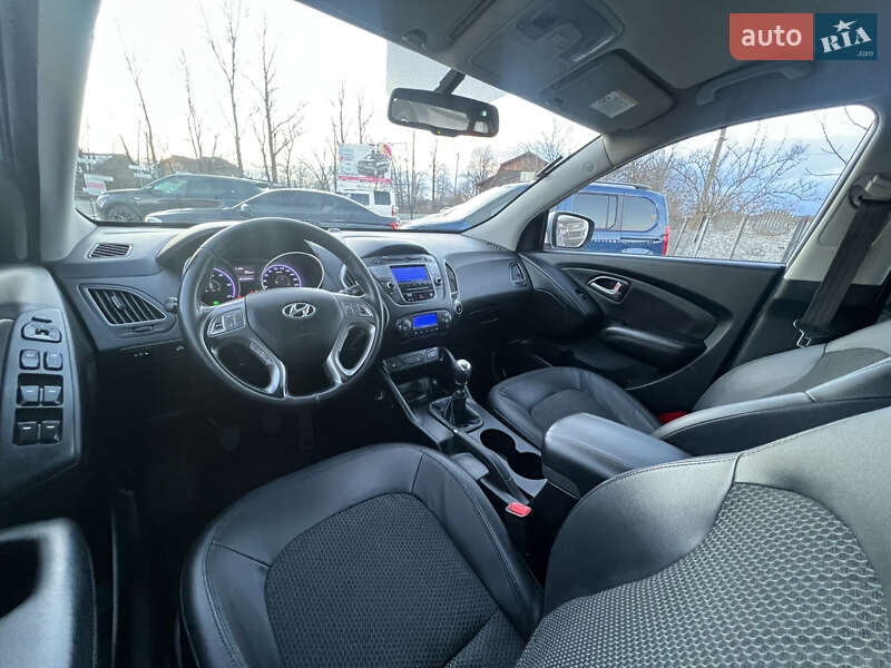 Внедорожник / Кроссовер Hyundai ix35 2010 в Коломые