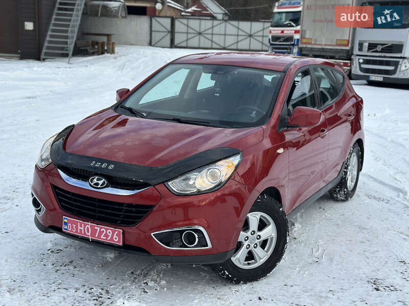 Позашляховик / Кросовер Hyundai ix35 2010 в Рівному
