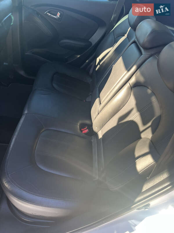 Внедорожник / Кроссовер Hyundai ix35 2012 в Луцке фото 14 Внедорожник / Кроссовер Hyundai ix35 2012 в Луцке