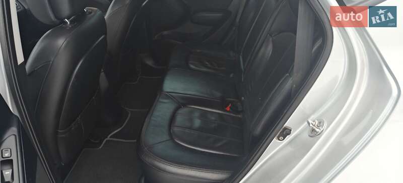 Внедорожник / Кроссовер Hyundai ix35 2010 в Харькове фото 40 Внедорожник / Кроссовер Hyundai ix35 2010 в Харькове