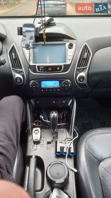 Внедорожник / Кроссовер Hyundai ix35 2013 в Харькове