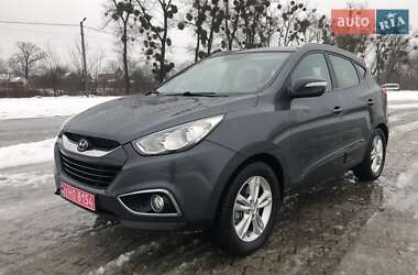 Внедорожник / Кроссовер Hyundai ix35 2011 в Черновцах