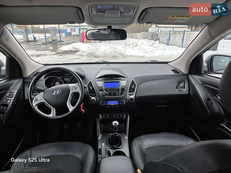 Внедорожник / Кроссовер Hyundai ix35 2015 в Калуше