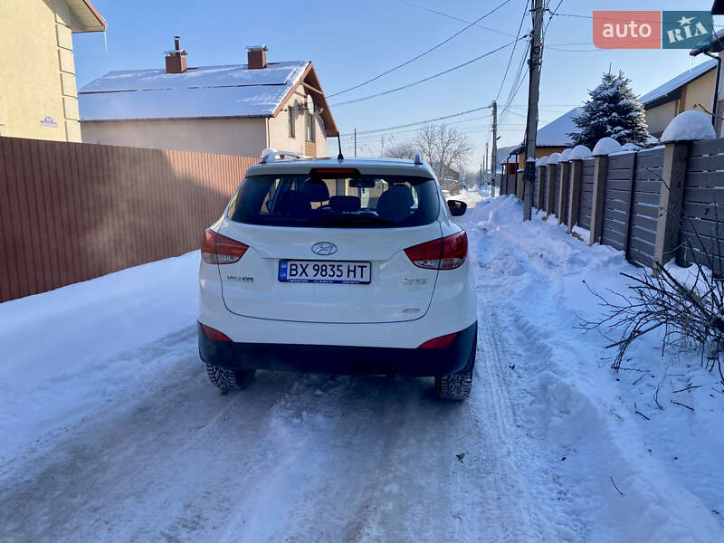Внедорожник / Кроссовер Hyundai ix35 2010 в Хмельницком