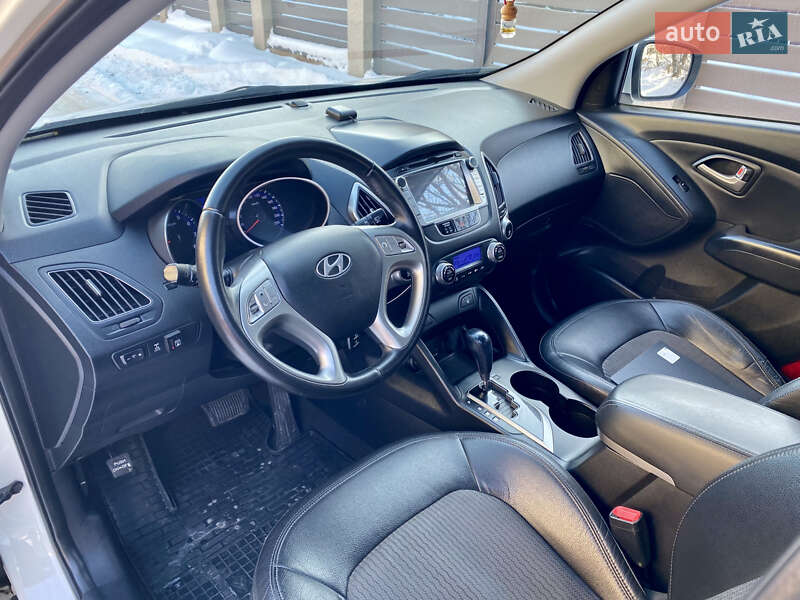 Внедорожник / Кроссовер Hyundai ix35 2010 в Хмельницком