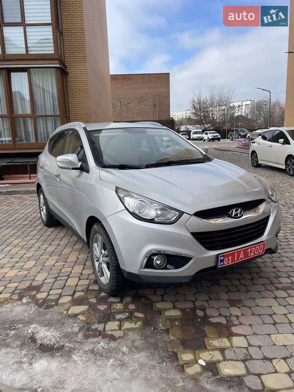 Внедорожник / Кроссовер Hyundai ix35 2010 в Виннице фото 2 Внедорожник / Кроссовер Hyundai ix35 2010 в Виннице