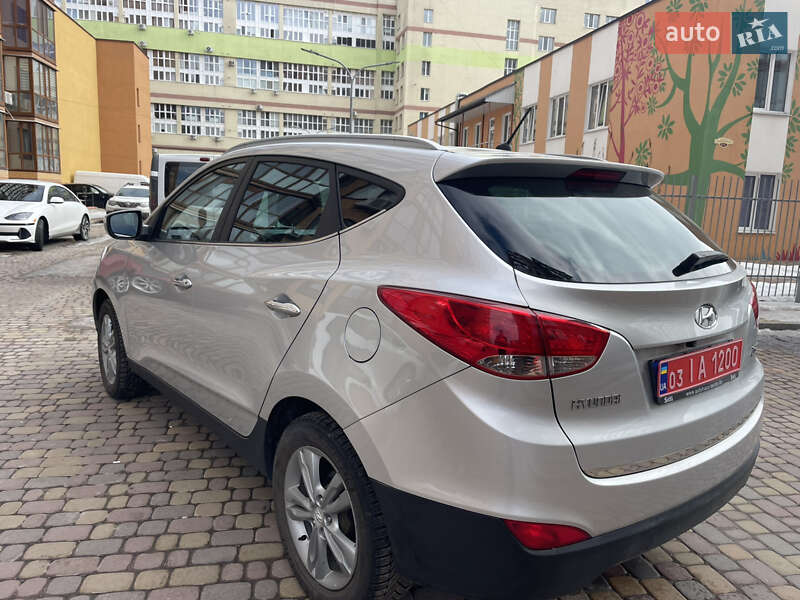 Внедорожник / Кроссовер Hyundai ix35 2010 в Виннице фото 6 Внедорожник / Кроссовер Hyundai ix35 2010 в Виннице