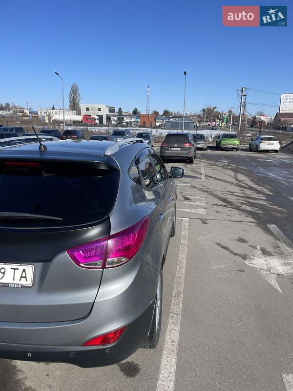 Внедорожник / Кроссовер Hyundai ix35 2012 в Киеве