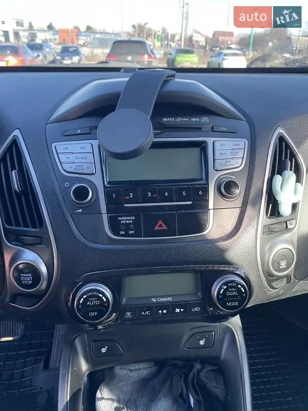 Hyundai ix35 2012 VIN KMHJU81VDCU564028 фото оголошення 11 з 53