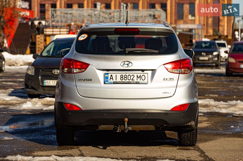 Внедорожник / Кроссовер Hyundai ix35 2010 в Киеве