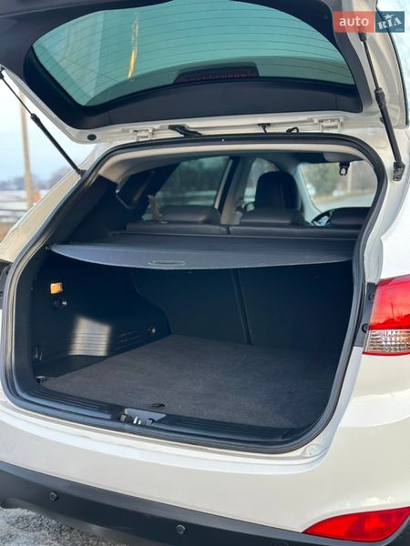 Внедорожник / Кроссовер Hyundai ix35 2012 в Луцке