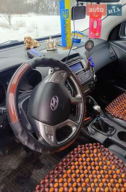 Позашляховик / Кросовер Hyundai ix35 2011 в Гайсину