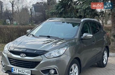 Внедорожник / Кроссовер Hyundai ix35 2010 в Надворной