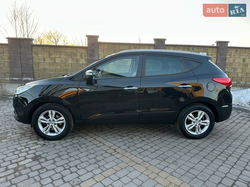 Внедорожник / Кроссовер Hyundai ix35 2012 в Дубно