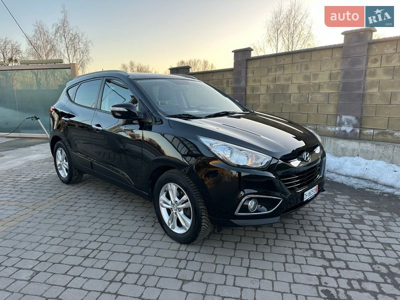 Внедорожник / Кроссовер Hyundai ix35 2012 в Дубно