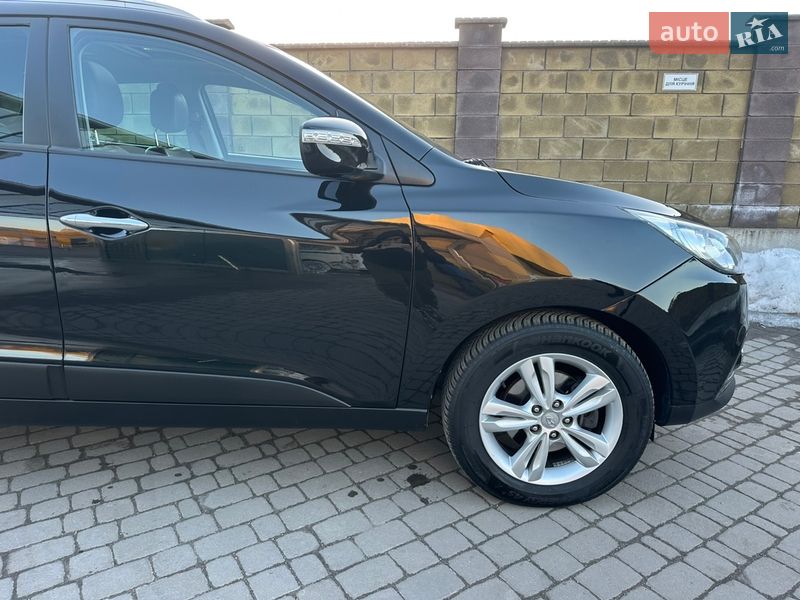 Внедорожник / Кроссовер Hyundai ix35 2012 в Дубно