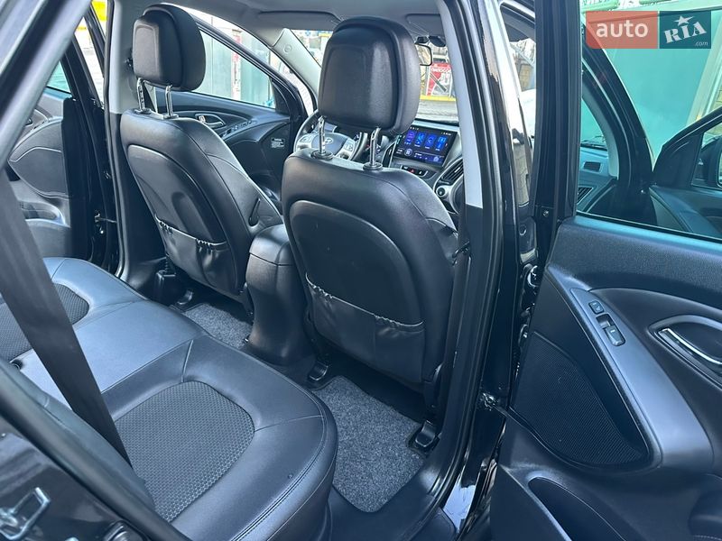 Внедорожник / Кроссовер Hyundai ix35 2012 в Дубно