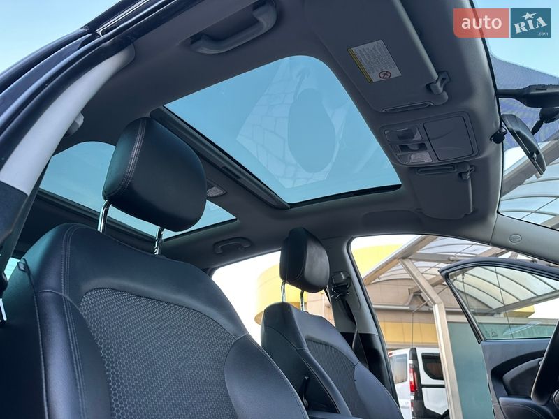 Внедорожник / Кроссовер Hyundai ix35 2012 в Дубно