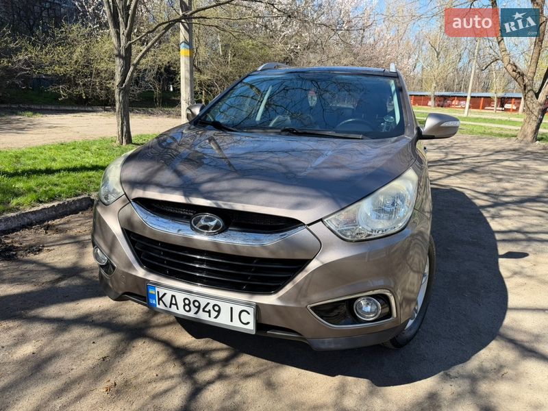Внедорожник / Кроссовер Hyundai ix35 2012 в Каменском