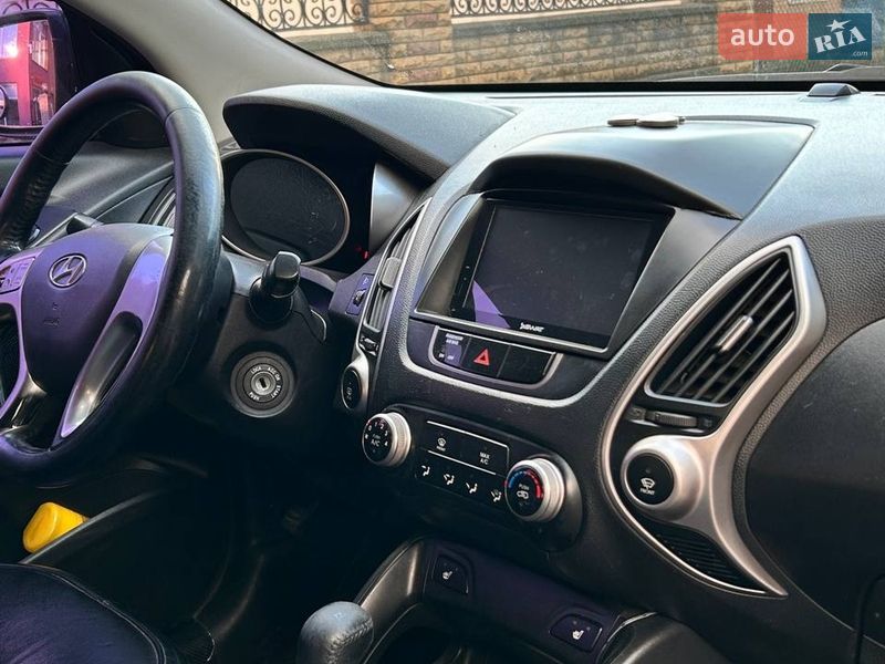 Внедорожник / Кроссовер Hyundai ix35 2011 в Лубнах