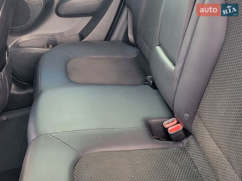 Внедорожник / Кроссовер Hyundai ix35 2012 в Киеве фото 5 Внедорожник / Кроссовер Hyundai ix35 2012 в Киеве