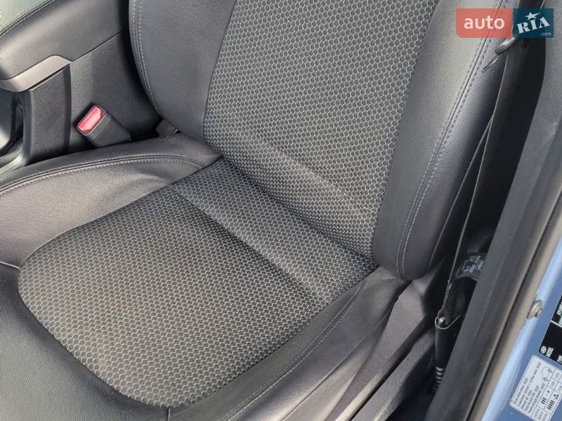 Внедорожник / Кроссовер Hyundai ix35 2012 в Киеве фото 6 Внедорожник / Кроссовер Hyundai ix35 2012 в Киеве