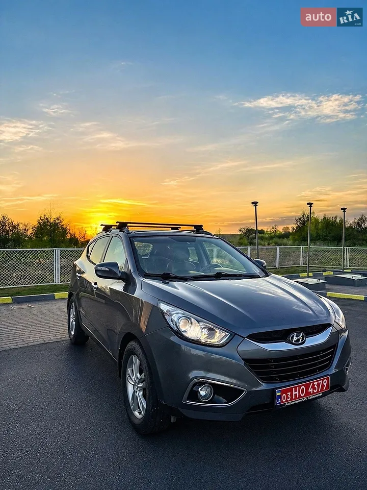 2010 Mitsubishi Outlander - мініатюра 17