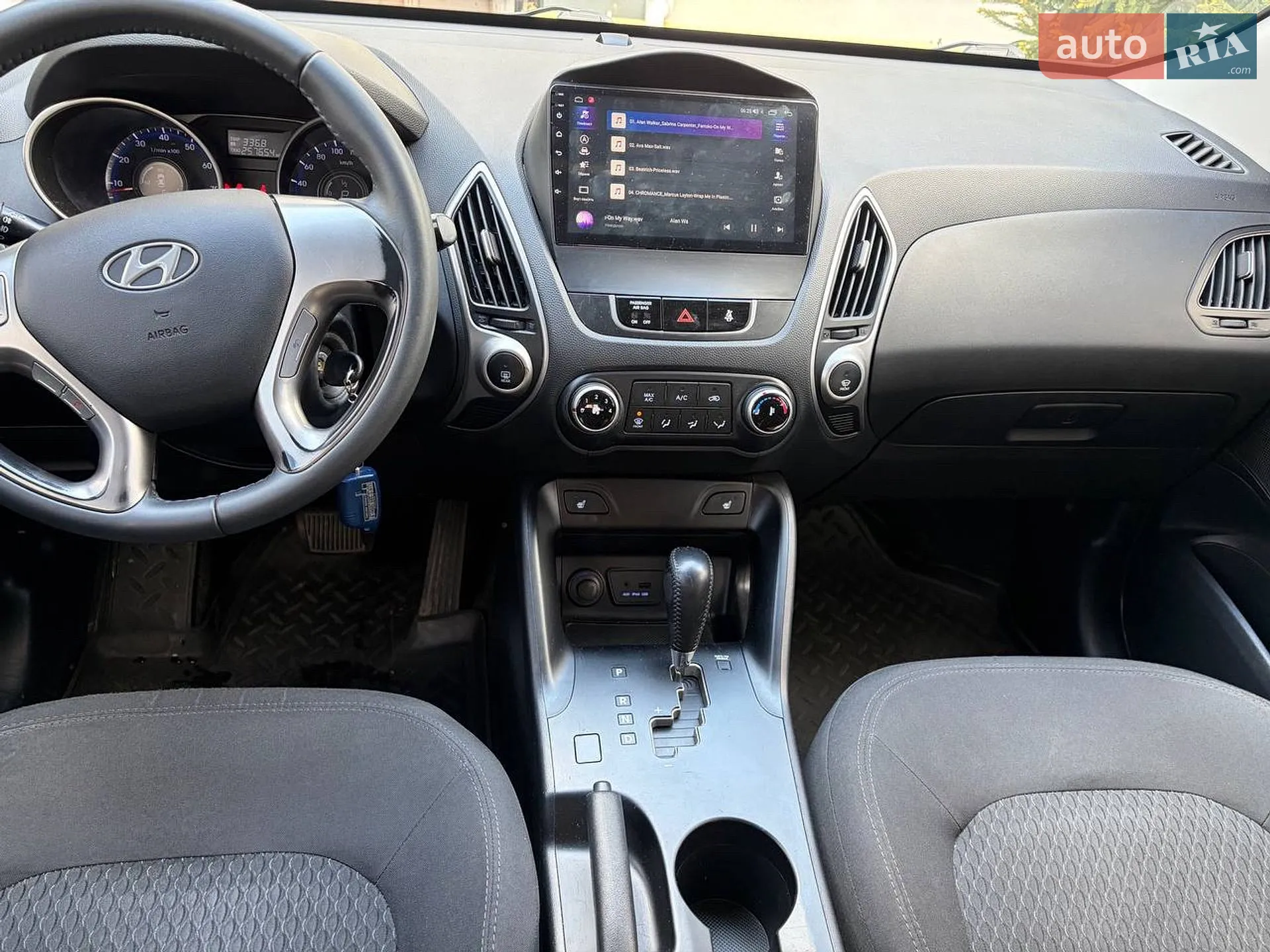 2010 Hyundai ix35 - мініатюра 42