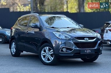 Позашляховик / Кросовер Hyundai ix35 2010 в Києві
