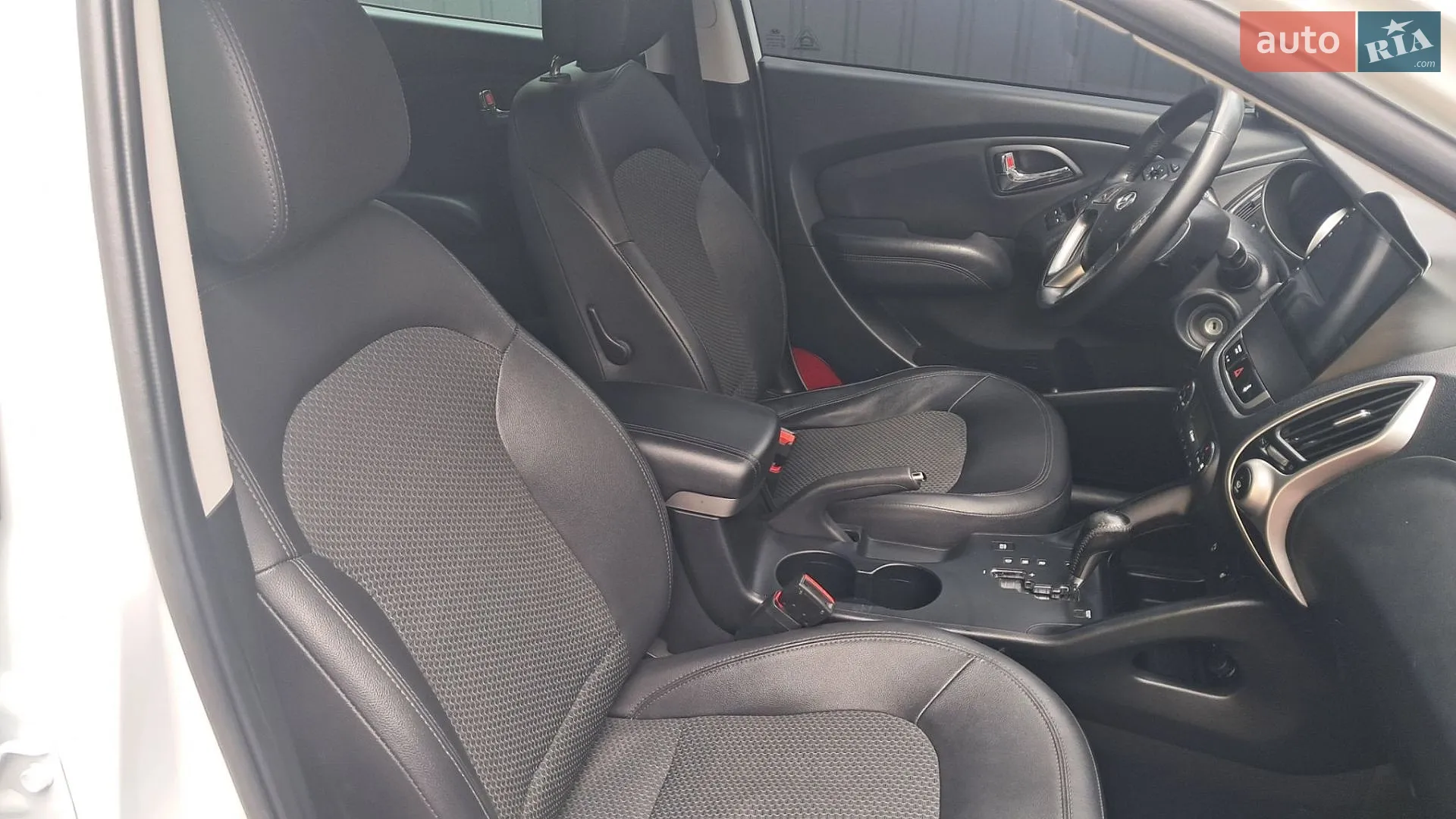 2010 Hyundai ix35 - мініатюра 47