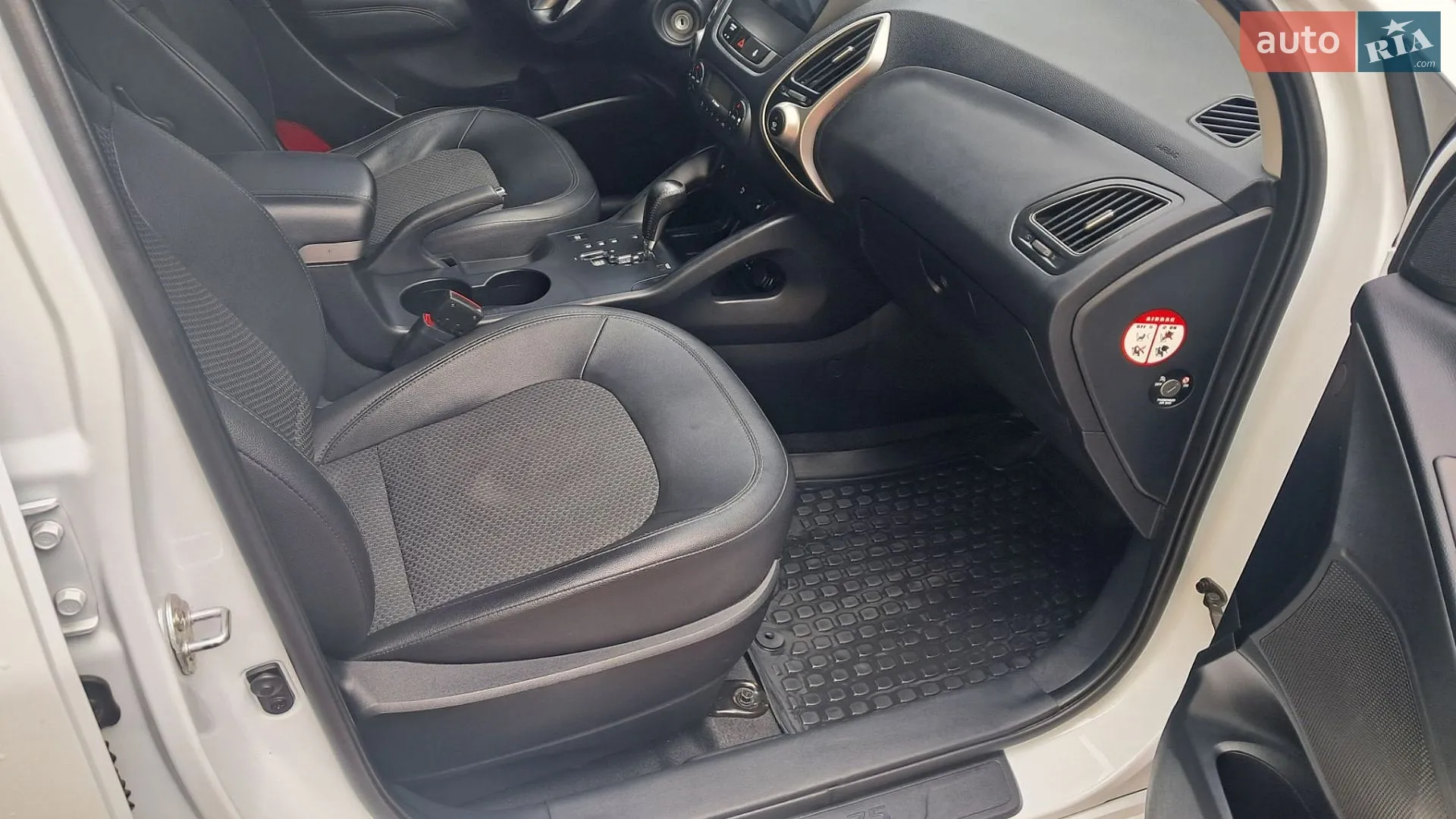 2010 Hyundai ix35 - мініатюра 50