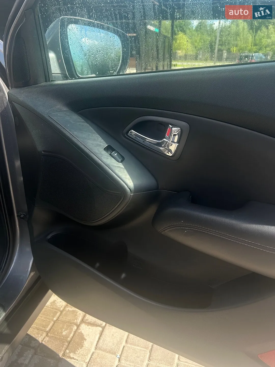 Hyundai ix35 2012 VIN TMAJU81VDCJ215684 фото оголошення 16 з 29