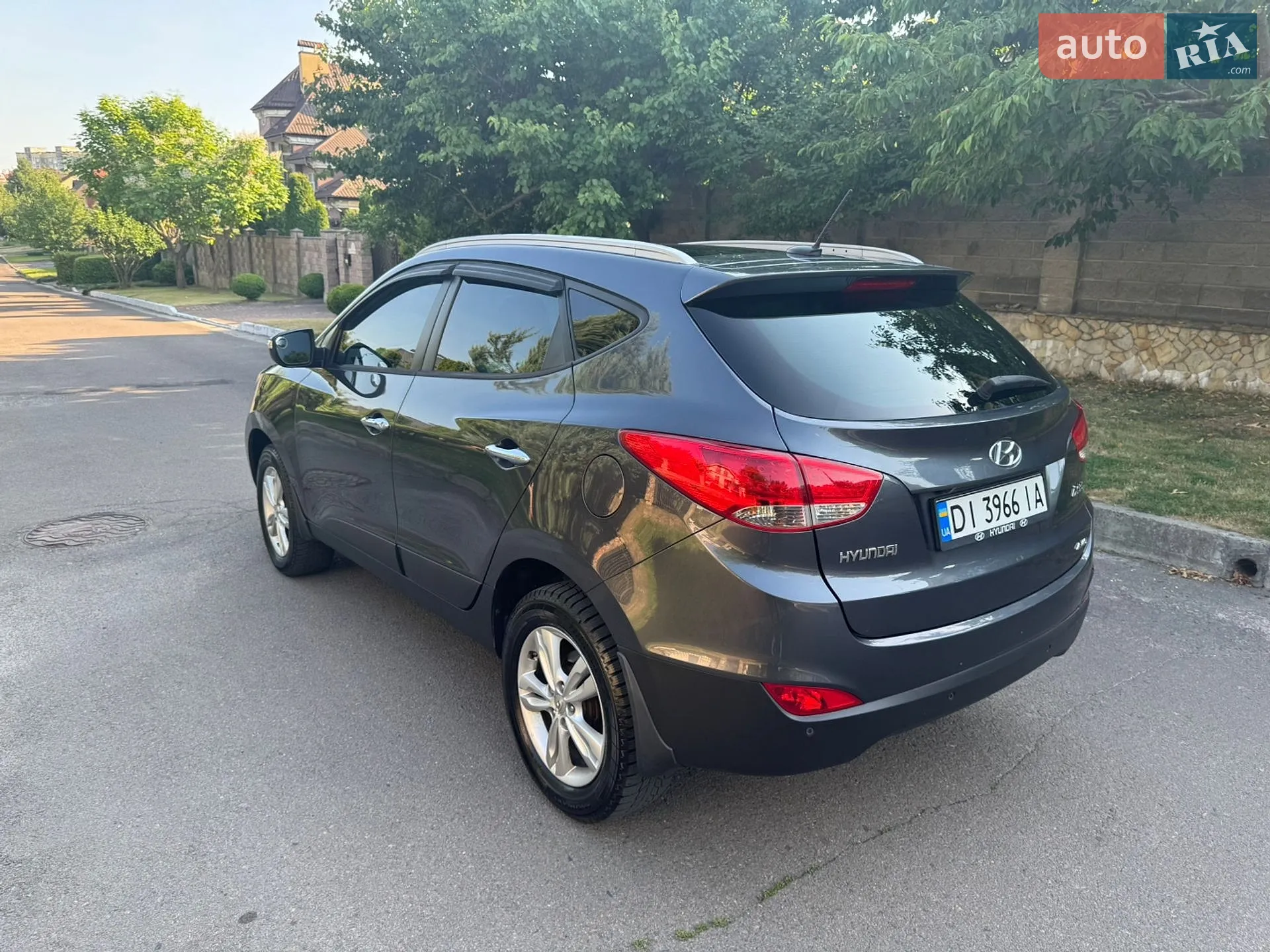 Hyundai ix35 2010 VIN U5YZU81BDBL063764 фото оголошення 4 з 9