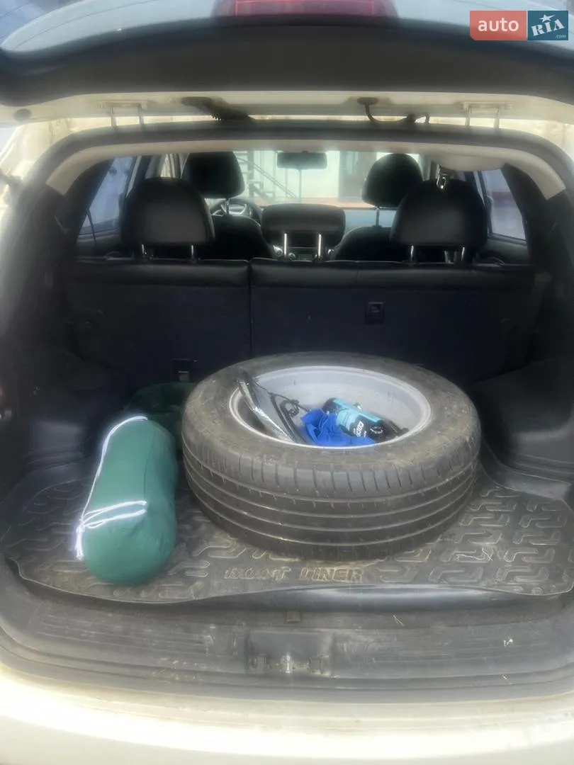 2010 Hyundai ix35 - мініатюра 9