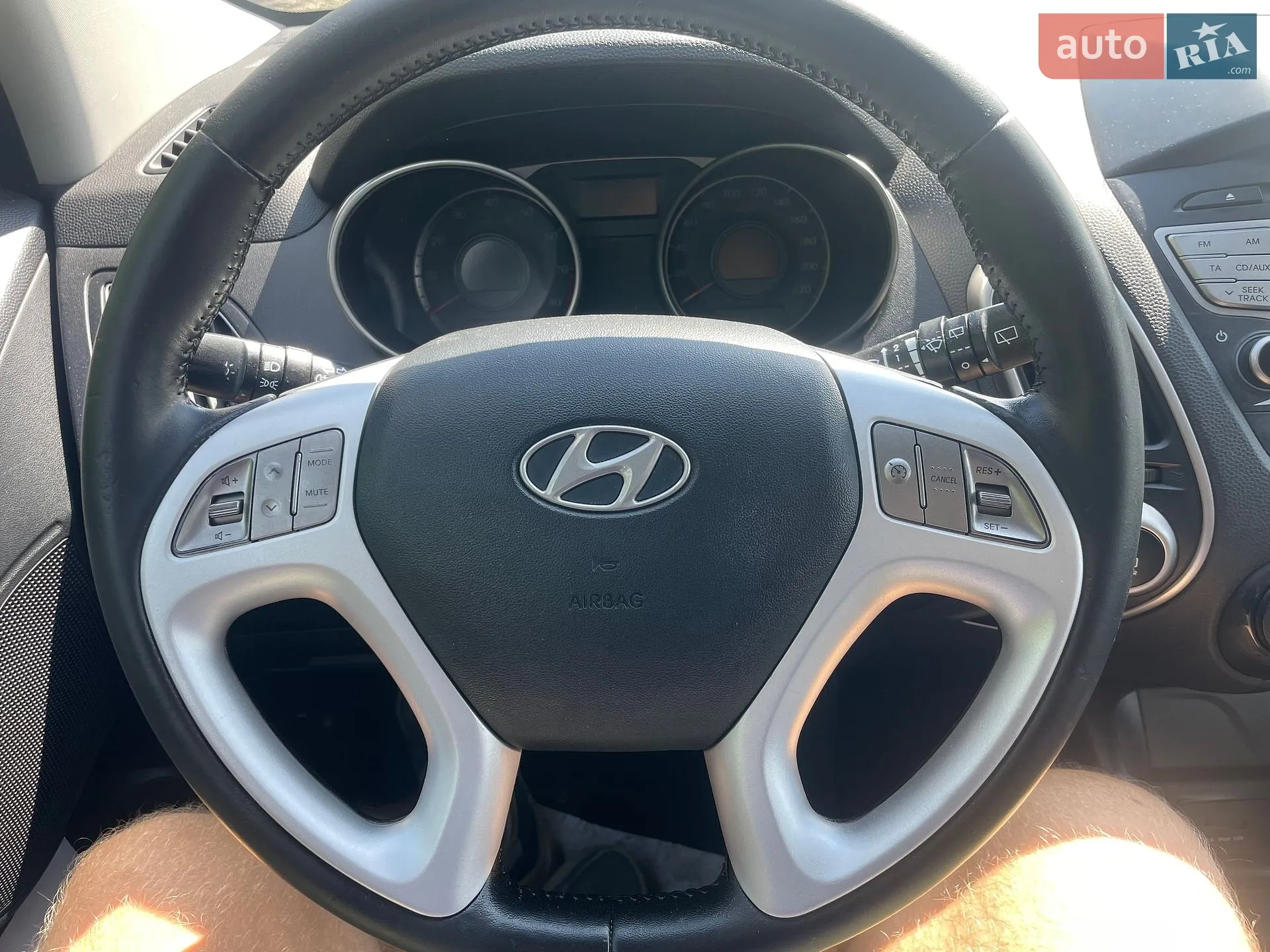 2011 Hyundai ix35 - мініатюра 11