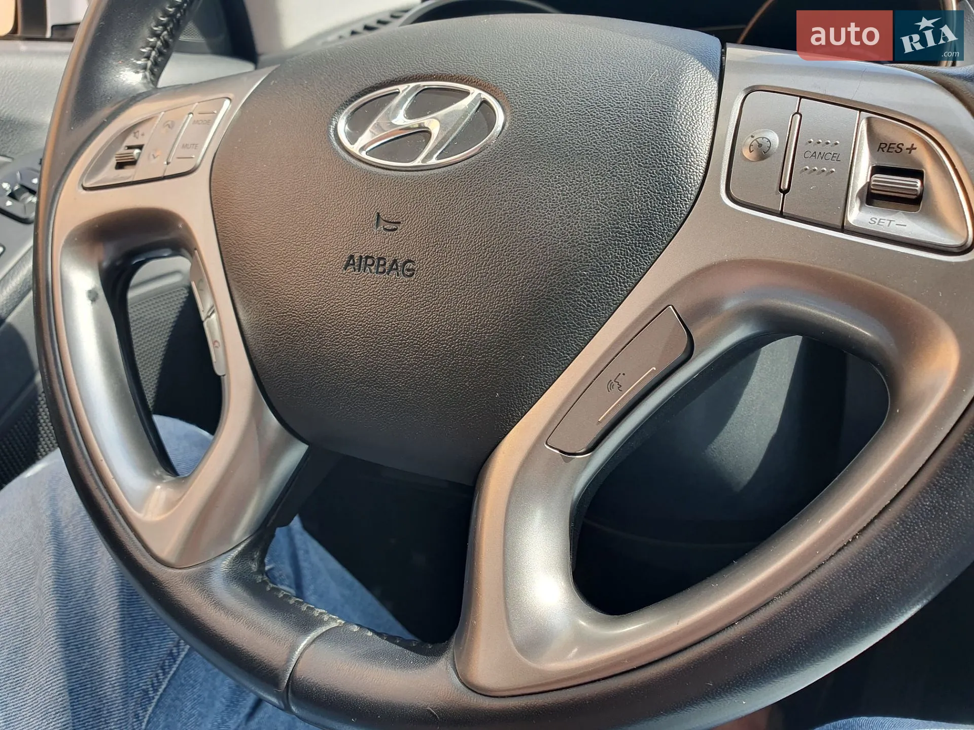 2010 Hyundai ix35 - мініатюра 40