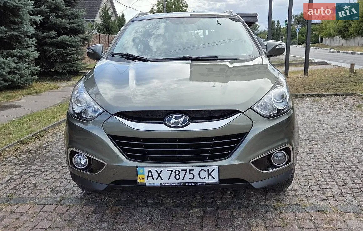 2011 Hyundai ix35 - фото 1