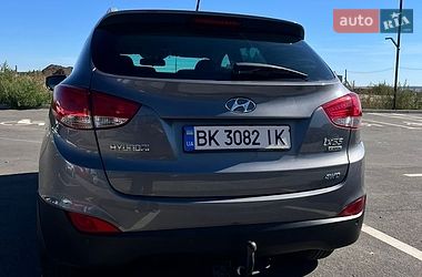Внедорожник / Кроссовер Hyundai ix35 2011 в Ровно