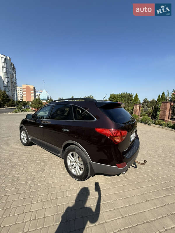 Позашляховик / Кросовер Hyundai ix55 2010 в Чорноморську