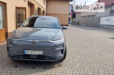 Внедорожник / Кроссовер Hyundai Kona Electric 2020 в Ужгороде