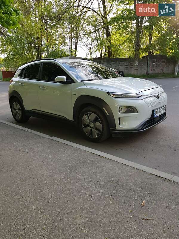 Позашляховик / Кросовер Hyundai Kona Electric 2019 в Дніпрі