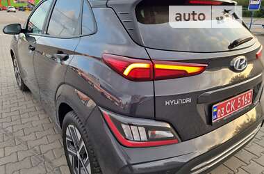 Позашляховик / Кросовер Hyundai Kona Electric 2021 в Чернівцях