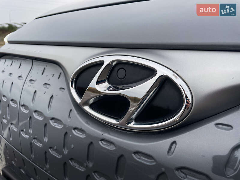 Внедорожник / Кроссовер Hyundai Kona Electric 2019 в Ровно