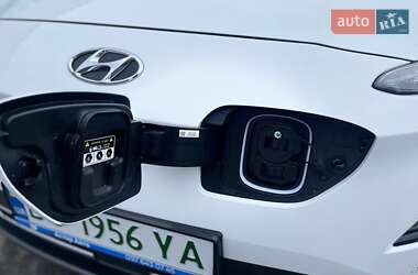 Внедорожник / Кроссовер Hyundai Kona Electric 2022 в Тернополе