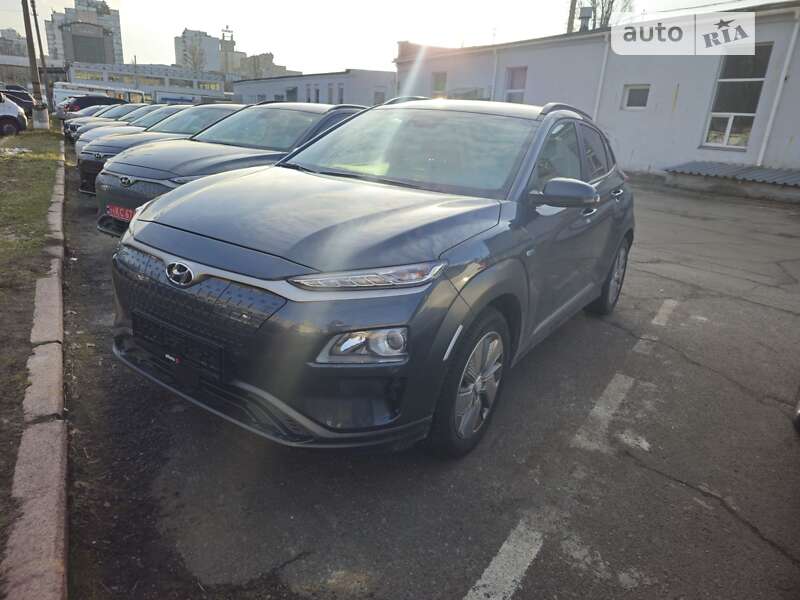 Позашляховик / Кросовер Hyundai Kona Electric 2020 в Києві