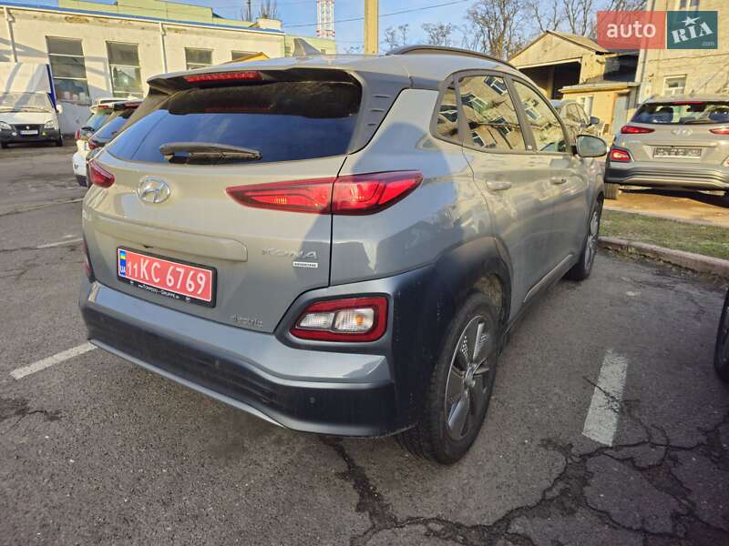 Позашляховик / Кросовер Hyundai Kona Electric 2020 в Києві
