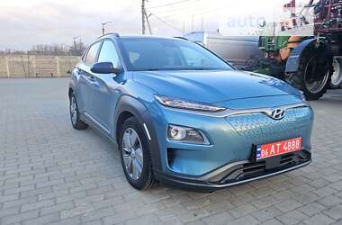 Внедорожник / Кроссовер Hyundai Kona Electric 2020 в Радомышле