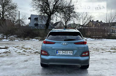 Внедорожник / Кроссовер Hyundai Kona Electric 2020 в 