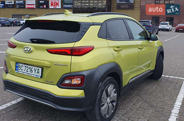 Внедорожник / Кроссовер Hyundai Kona Electric 2018 в 